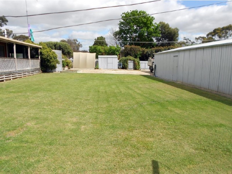 33 Oliver Street, Bordertown SA 5268