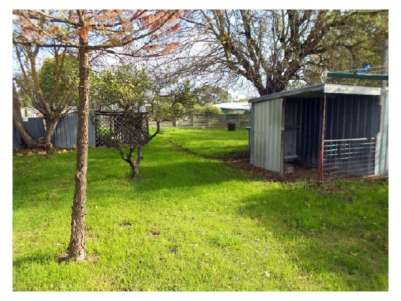 5 Davis Street, Bordertown SA 5268