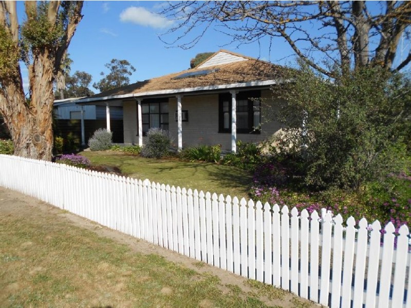 10 Bertha Street, Bordertown SA 5268