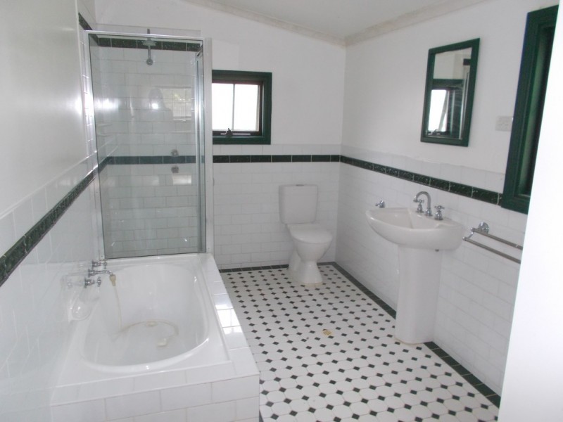 1 Crocker Street, Bordertown SA 5268