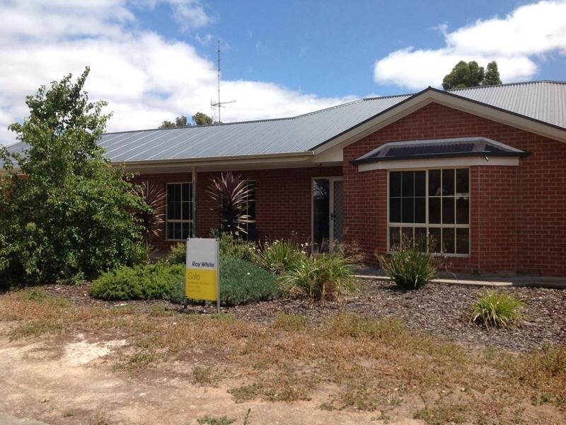 9 Milne Street, Bordertown SA 5268