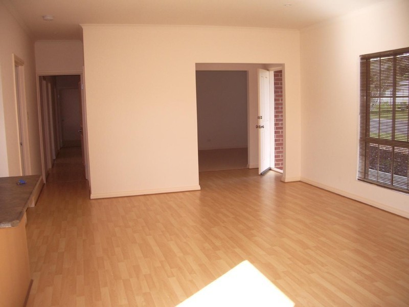 9 Milne Street, Bordertown SA 5268