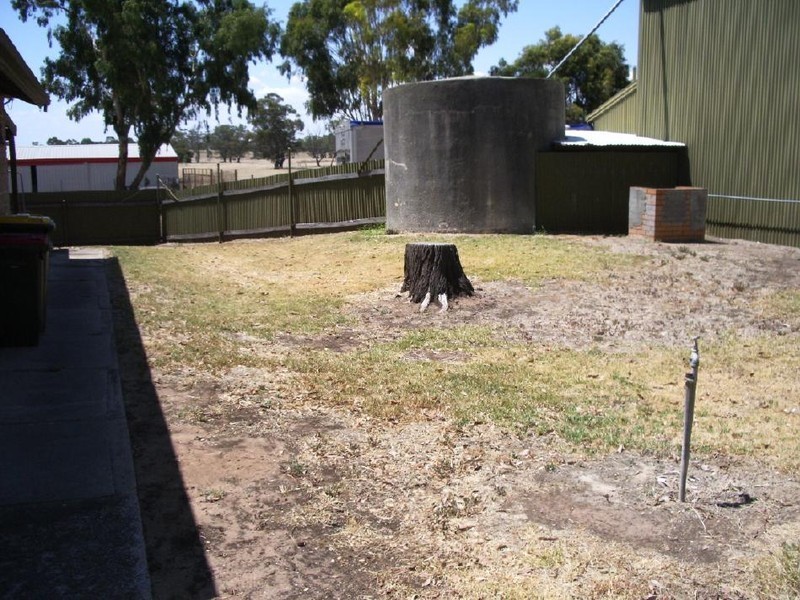 93 Dukes Highway, Bordertown SA 5268