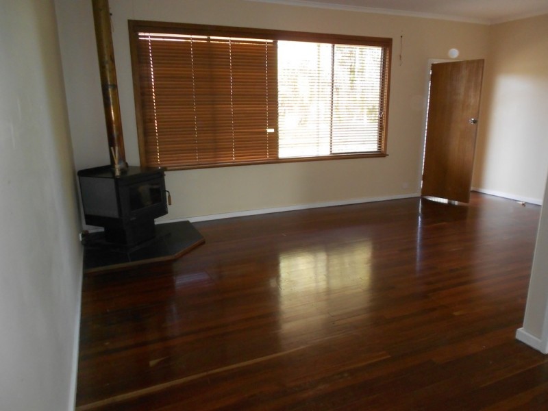 11 English Street, Bordertown SA 5268