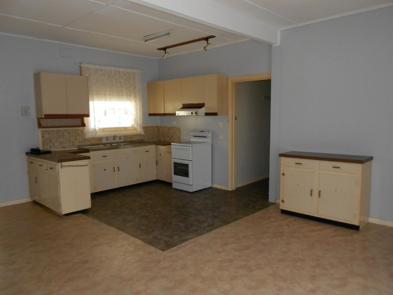 32 Venn Avenue, Bordertown SA 5268