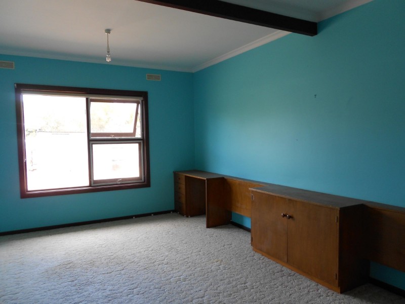 64 Venn Avenue, Bordertown SA 5268