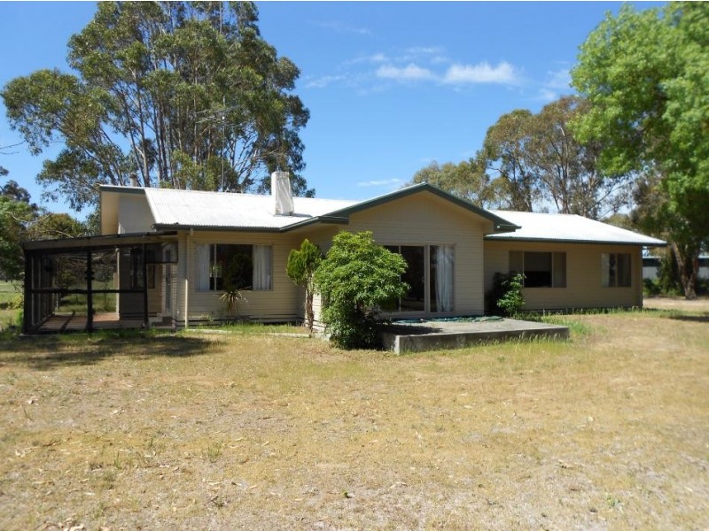 17 Tarcas Road, Frances SA 5262