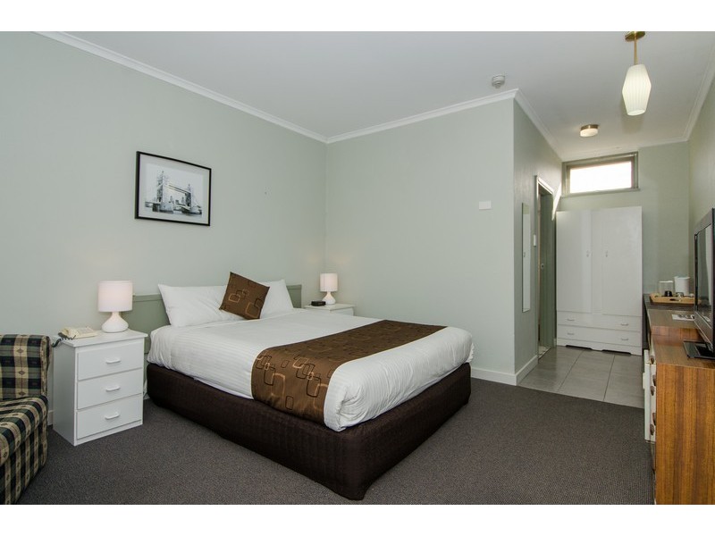 96 Jubilee Highway East, Mount Gambier SA 5290