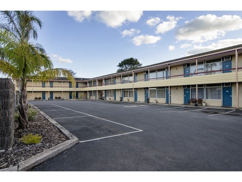 96 Jubilee Highway East, Mount Gambier SA 5290