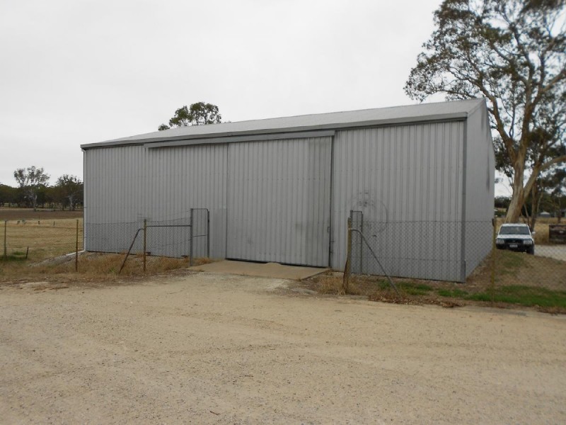 93 Dukes Highway, Bordertown SA 5268