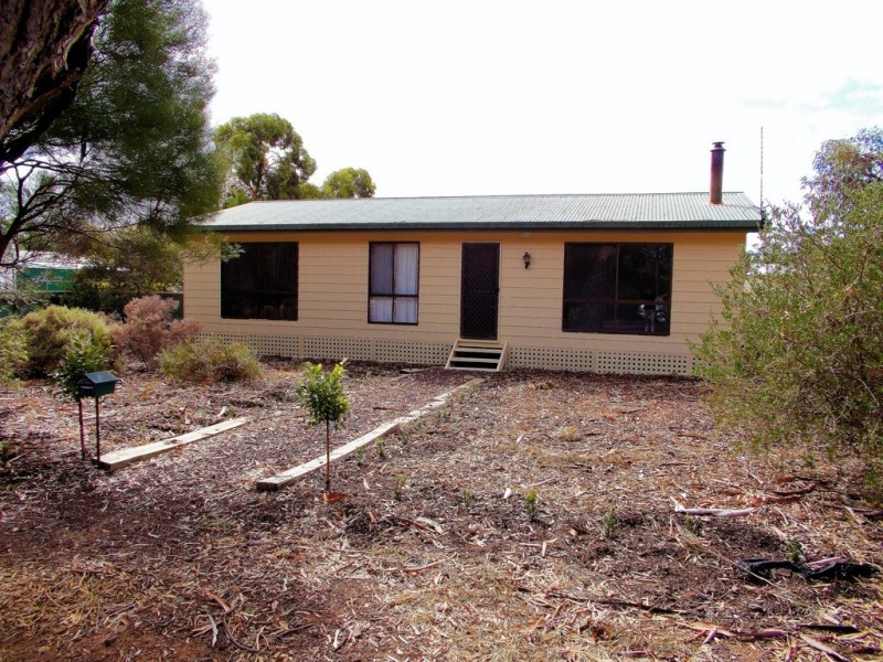 49 Albert Parade, Bordertown SA 5268
