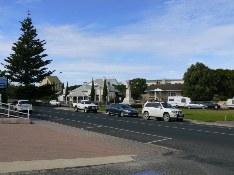 1,2 and 3/10 Elizabeth Street, Robe SA 5276