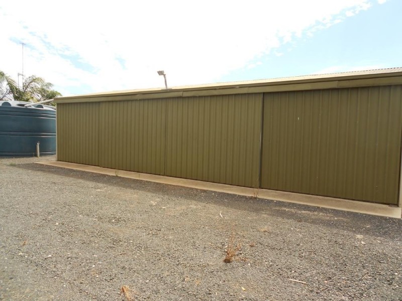 18 Third, Bordertown SA 5268