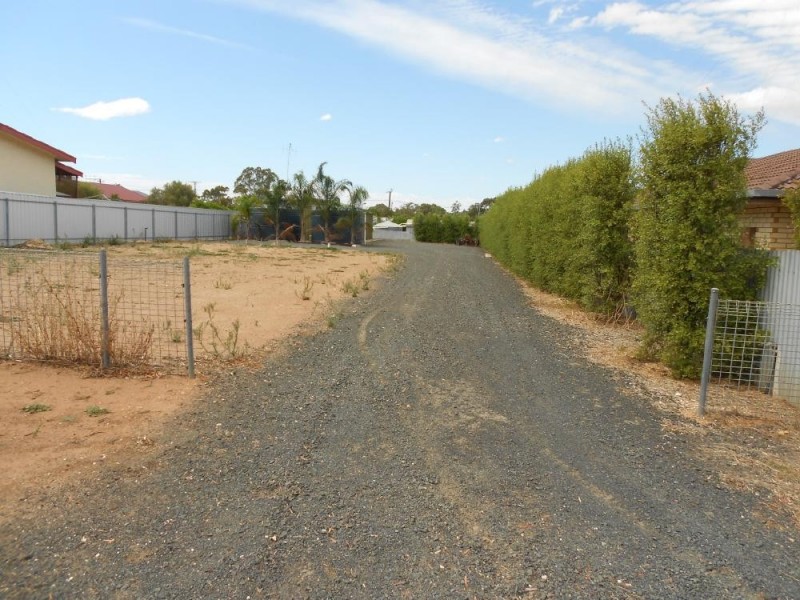 18 Third, Bordertown SA 5268