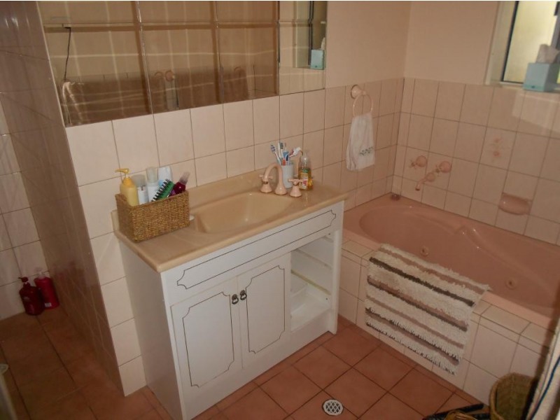 258 Beamma Parsons Rd, Padthaway SA 5271