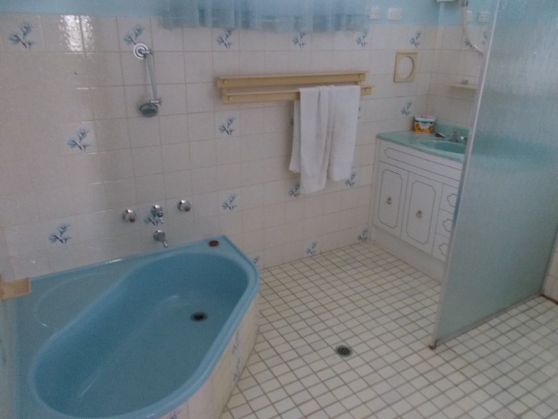 2 Eighth Street, Bordertown SA 5268