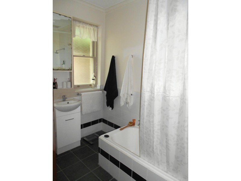 55 Commercial Street, Kaniva VIC 3419