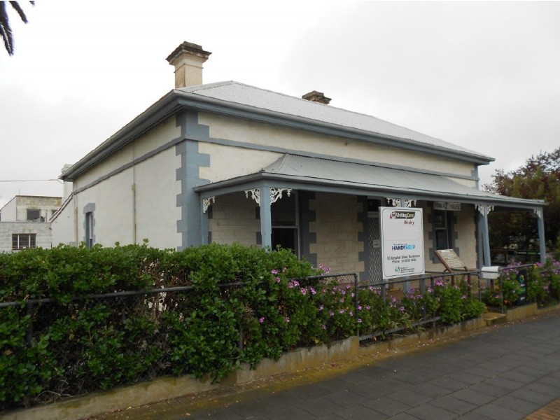 63 Farquhar Street, Bordertown SA 5268