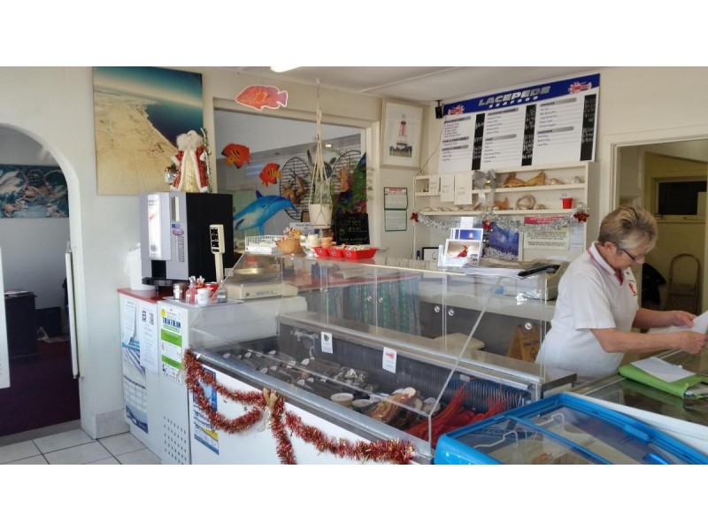 Lots 100 and 102 Marine Parade, Kingston Se SA 5275