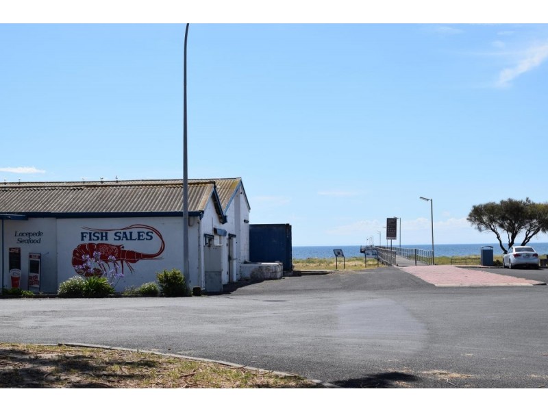Lots 100 and 102 Marine Parade, Kingston Se SA 5275