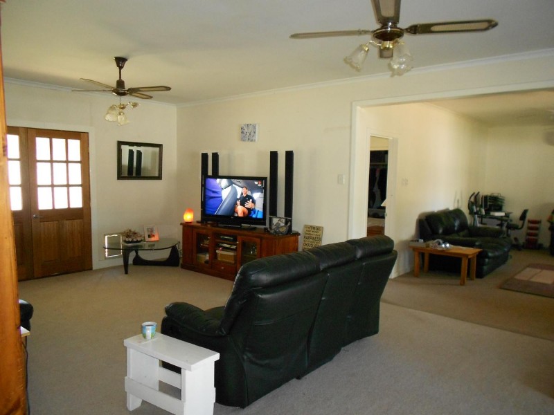32 Milne Street, Bordertown SA 5268