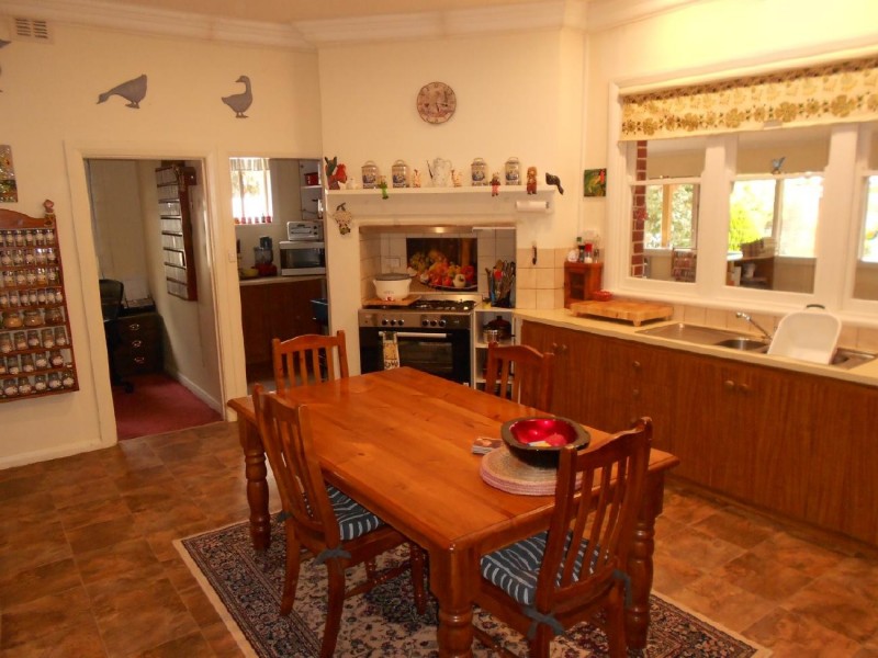 16 Showground Parade, Keith SA 5267