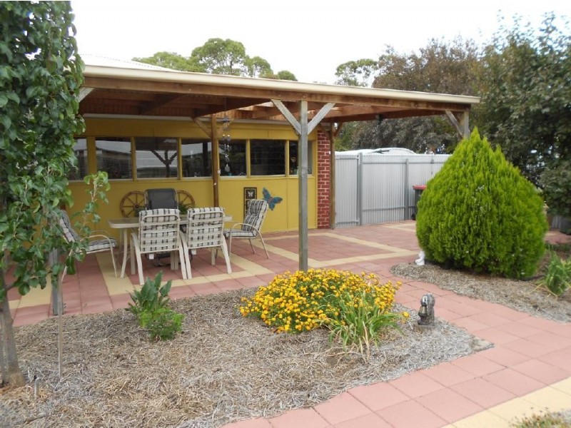 16 Showground Parade, Keith SA 5267