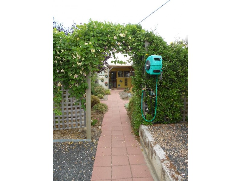 16 Showground Parade, Keith SA 5267