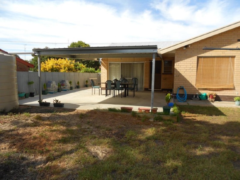 21 Pigeon Flat Rd, Bordertown SA 5268
