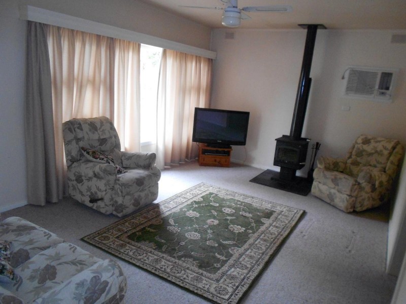 15 Virgo Street, Bordertown SA 5268