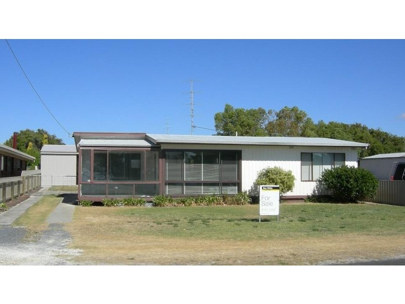 90 Marine Parade, Kingston Se SA 5275
