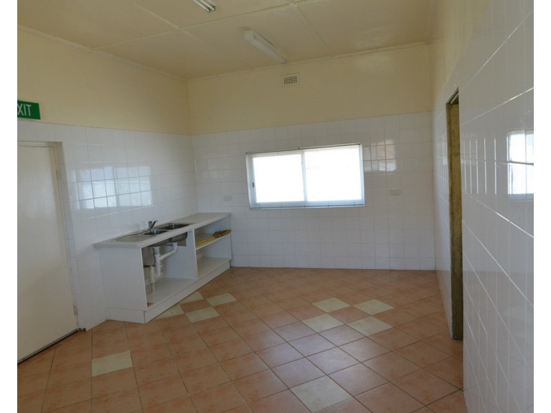 22 Charles Street, Kingston Se SA 5275