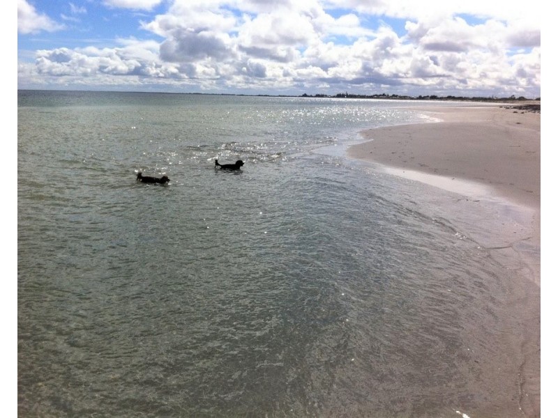 124 Marine Parade, Kingston Se SA 5275