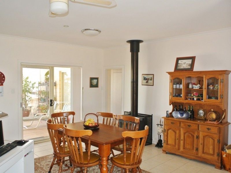 64 Marine Parade, Kingston Se SA 5275