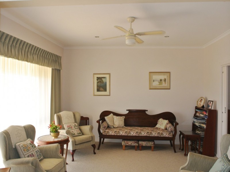 64 Marine Parade, Kingston Se SA 5275