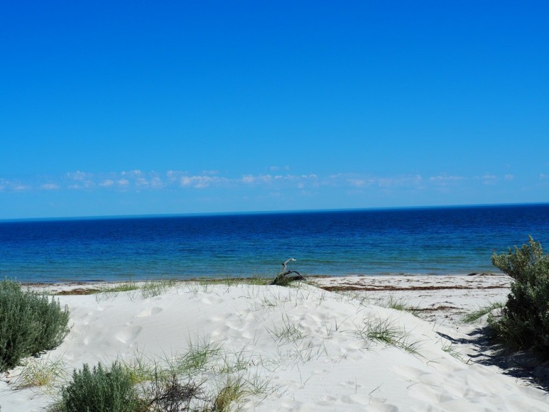 64 Marine Parade, Kingston Se SA 5275