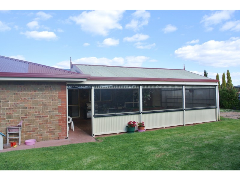 1 Old School Court, Kingston Se SA 5275