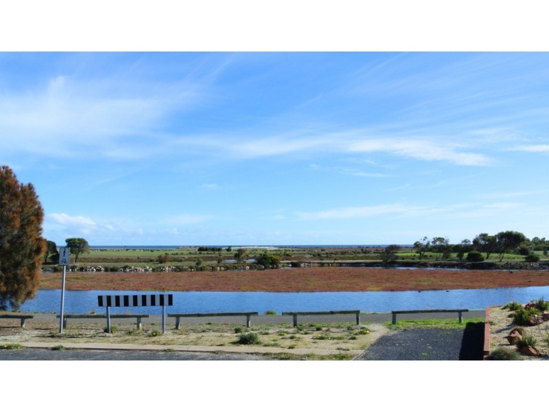 20 Strickland Street, Kingston Se SA 5275