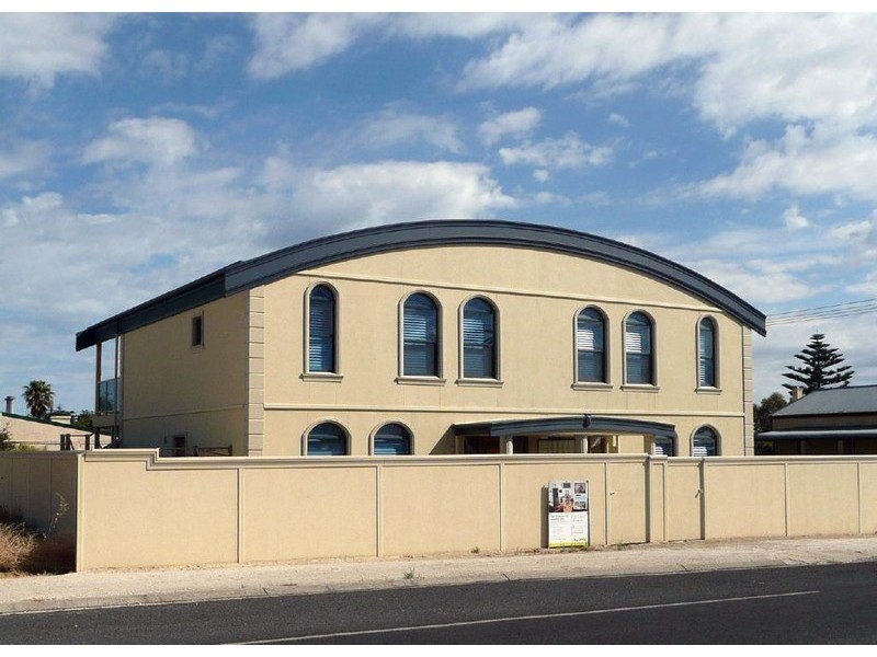 Unit 2, 22 Holland Street, Kingston Se SA 5275