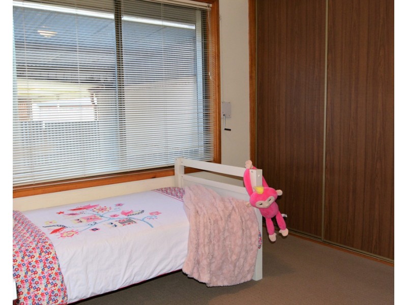 76 Agnes Street, Kingston Se SA 5275