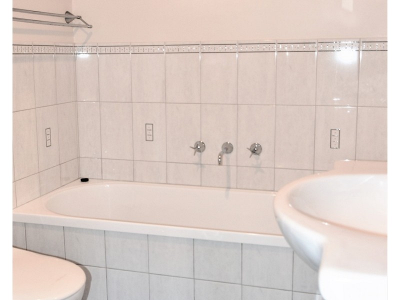 76 Agnes Street, Kingston Se SA 5275