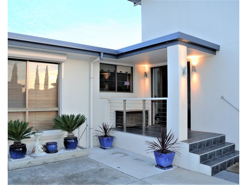 76 Agnes Street, Kingston Se SA 5275