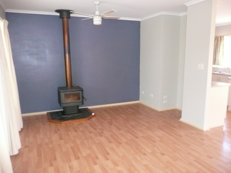 Unit 3 2 Todd Street, Kingston Se SA 5275