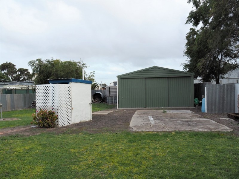 7 Lacepede Avenue, Kingston Se SA 5275