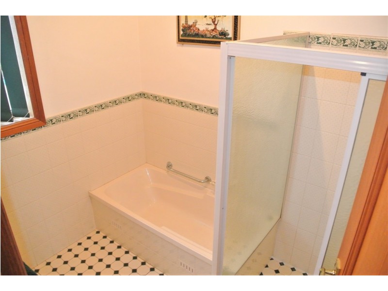 21 James Street, Kingston Se SA 5275