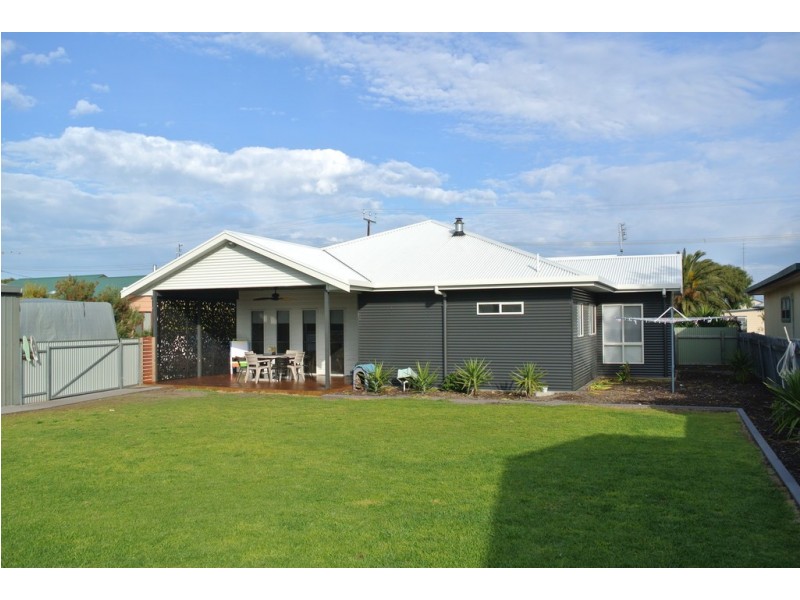 9 James Street, Kingston Se SA 5275