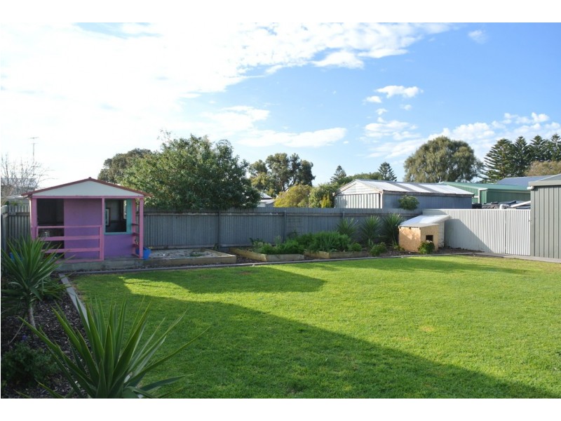 9 James Street, Kingston Se SA 5275