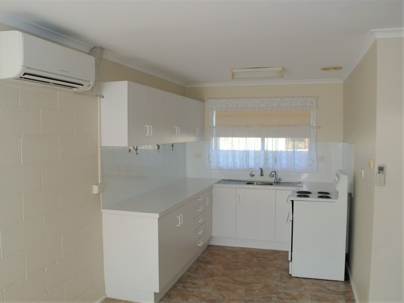 30 McFarlane Street, Kingston Se SA 5275