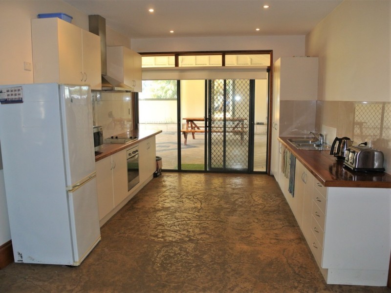 20 Young Street, Kingston Se SA 5275