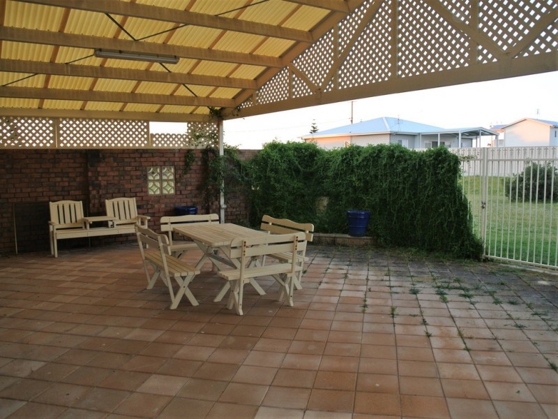 188 Marine Parade, Kingston Se SA 5275